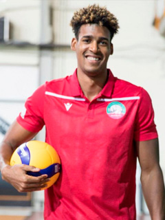 Volleyball coach Alejandro (RIO Academy)